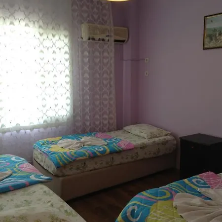 Nur Guest house