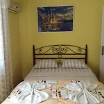 Nur ゲストハウス *